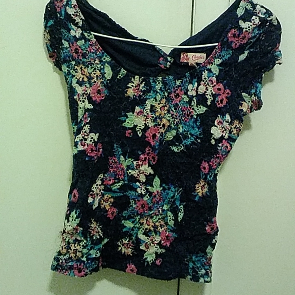 Juniors top